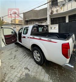 نيسان نافارا